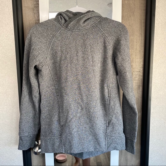 lululemon athletica Jackets & Blazers - Lululemon Hoodie